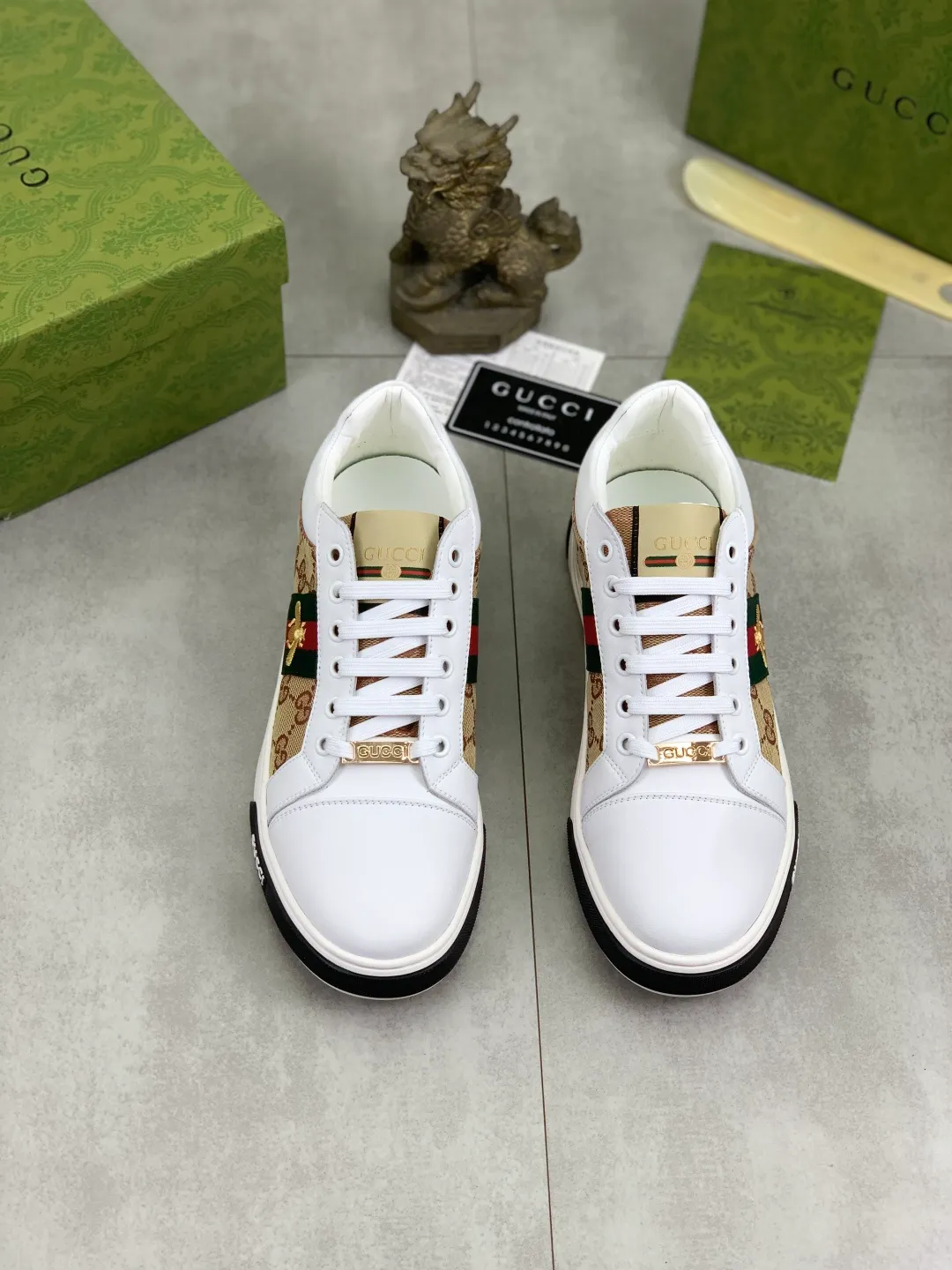 Men's shoes 💰P420💰 [New model] (GUCCI) official website's latest 🎁🎁casual and fashionable men's shoes 👟, hot style 💥 style is simple and elegant, exclusive for trendy men. Unique official website's latest brand double G elements 👑Original Gucci decoration, fashionable and generous, the fabric is original frosted calfskin ✅Fully imported first-layer pigskin lining, the official website specifies wear-resistant, lightweight original rubber casual outsole, the classic model is taken in kind at the counter🎬38-44 2️⃣ colors available